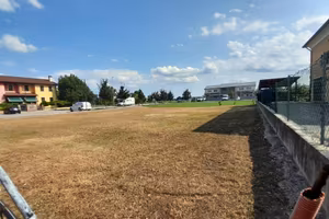 Terreno di 667 m² a Mestrino