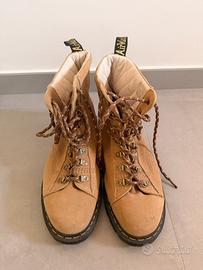 Dr Martens Made in england Barton 44