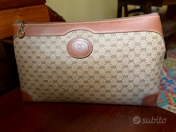 Necessarie Gucci anni 80.
