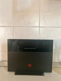 TIM HUB+  WiFi 6 Router Fibra – con scatola