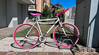 bicicletta scatto fisso