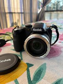 Kodak PixPro AZ422