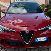 Alfa Romeo Stelvio Quadrifoglio 510CV