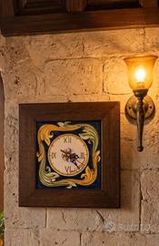 orologio in ceramica di Caltagirone 