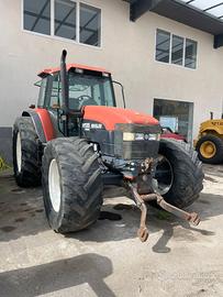 TRATTORE NEW HOLLAND M135