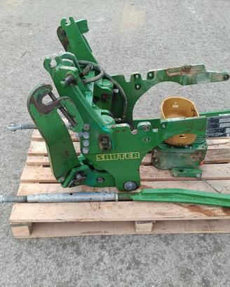 sollevatore anteriore e PTO per trattore John Deer