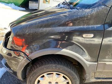 PARAFANGO ANTERIORE SINISTRO PANDA 169 4X4 2006