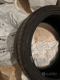 2 Pneumatici 225/40/19 e 2 pneumatico 255/35/19