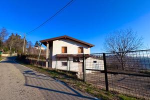 CASA INDIPENDENTE A CANNETO PAVESE