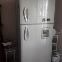 Frigorifero LG non funzionante per ricambi