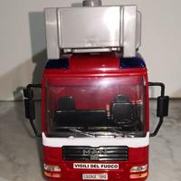 AUTOPOMPA MAN VIGILI DEL FUOCO, 1/24 DICKIE TOYS