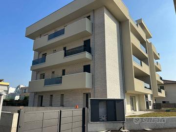 Appartamento di 115 m² con 3 locali a Cesano Mader
