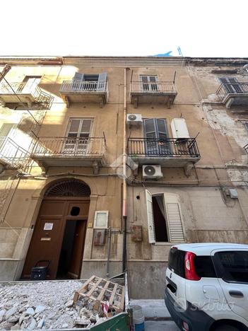 2 LOCALI A TRAPANI