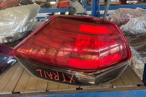 Fanale Faro Posteriore sinistro Nissan XTRAIL X-Tr