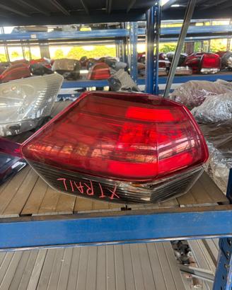 Fanale Faro Posteriore sinistro Nissan XTRAIL X-Tr