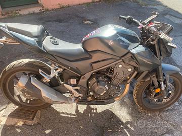 CB 500 Hornet 2024