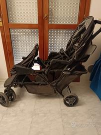 Passeggino gemellare Graco