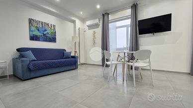 MONOLOCALE A PALERMO