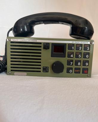 VHF SAILOR RT2048