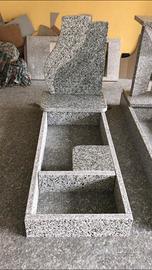 Tombe/monumenti funebri/arte funeraria