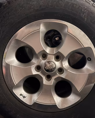 5 cerchi originali Jeep Wrangler 18” in lega