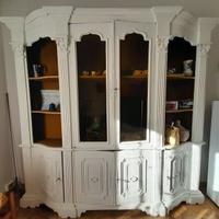 Credenza  Vetrina