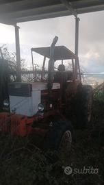trattore Belarus T40A