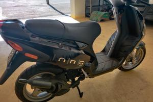 PIAGGIO SCOOTER 50