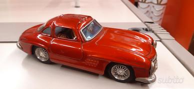 Mercedes 300 SL modellino