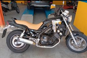 Yamaha fzx 750
