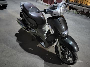 Scarabeo Light 500 i.e.
