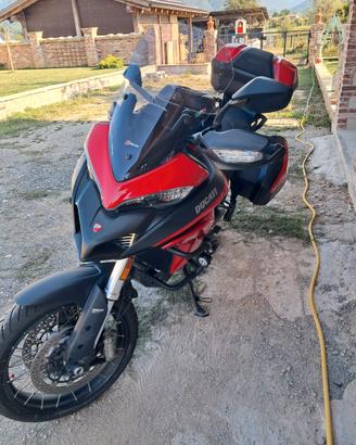 Ducati multistrada V2