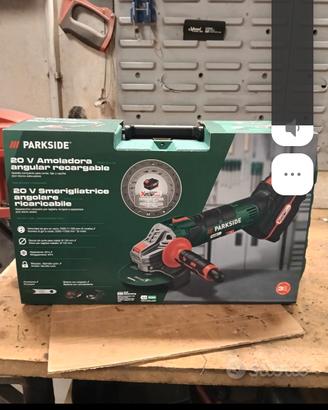 smerigliatrice a batteria 