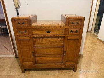 Splendito mobile vintage con specchio