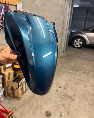 Parafango anteriore originale Beverly blu nuovo