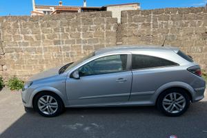 Opel Astra 1.7 cdti 74kw 3 porte cosmo