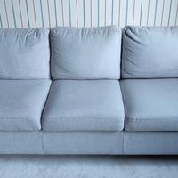 Divano 3 posti in tessuto grigio