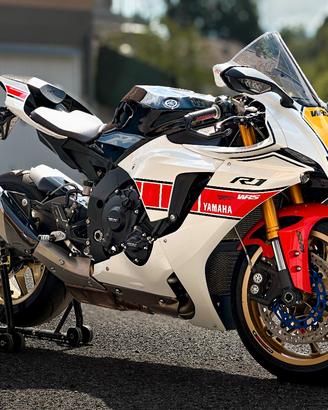 Yamaha R1 World GP 60th anniversary