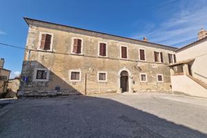 Trilocale a Amelia
