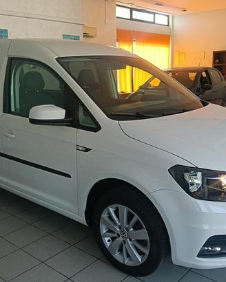 VOLKSWAGEN Caddy 2.0 TDI 102 CV Trendline Maxi 7