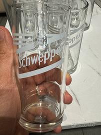 Bicchieri schweppes