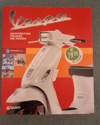 Libro storia modelli Vespa