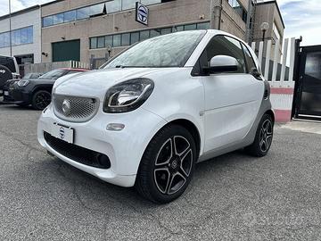 smart fortwo Smart Fortwo Turbo Passion Aut....