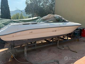 Motoscafo searay 200