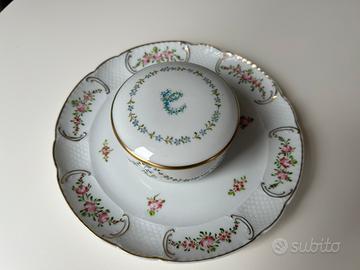 Piatto da portata e scatolina dipinti a mano