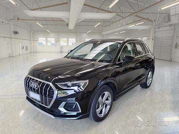 AUDI Q3 35 TDI S TRONIC BUSINESS ADVANCED SUV
