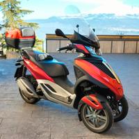 Piaggio MP3 300 - 2012