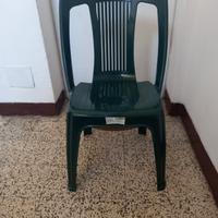 12 sedie in plastica 
