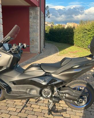 Yamaha T Max 560 - 2024