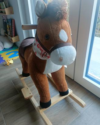 Cavallo a dondolo